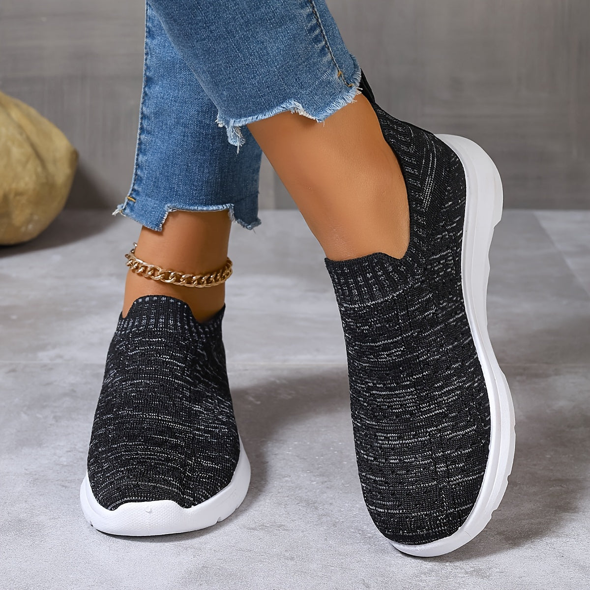 Women's Breathable Knit Slip-On Sneakers with Diamond Pattern Design, Lightweight and Soft Sole, Low-Top, All-Season Comfort, Cute Shoes.