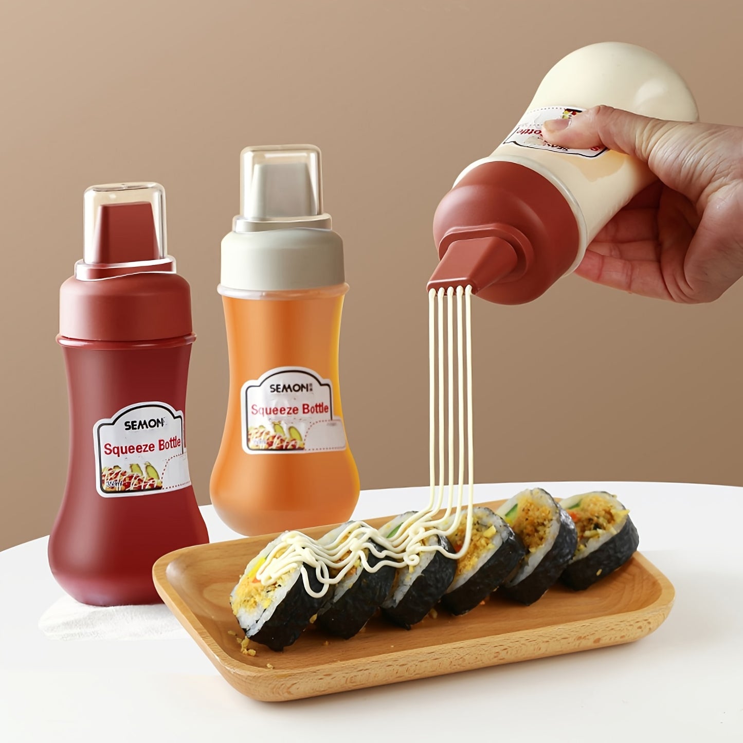 Plastic squeeze bottle for sauces - hand wash only, PVC free, food-grade kitchen dispenser for condiments like salad dressing, ketchup, honey, and jam. Ideal for home use.