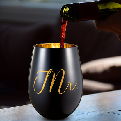 Engraved wine glasses for weddings and special occasions, handwash only, ideal gift for the bride and groom.