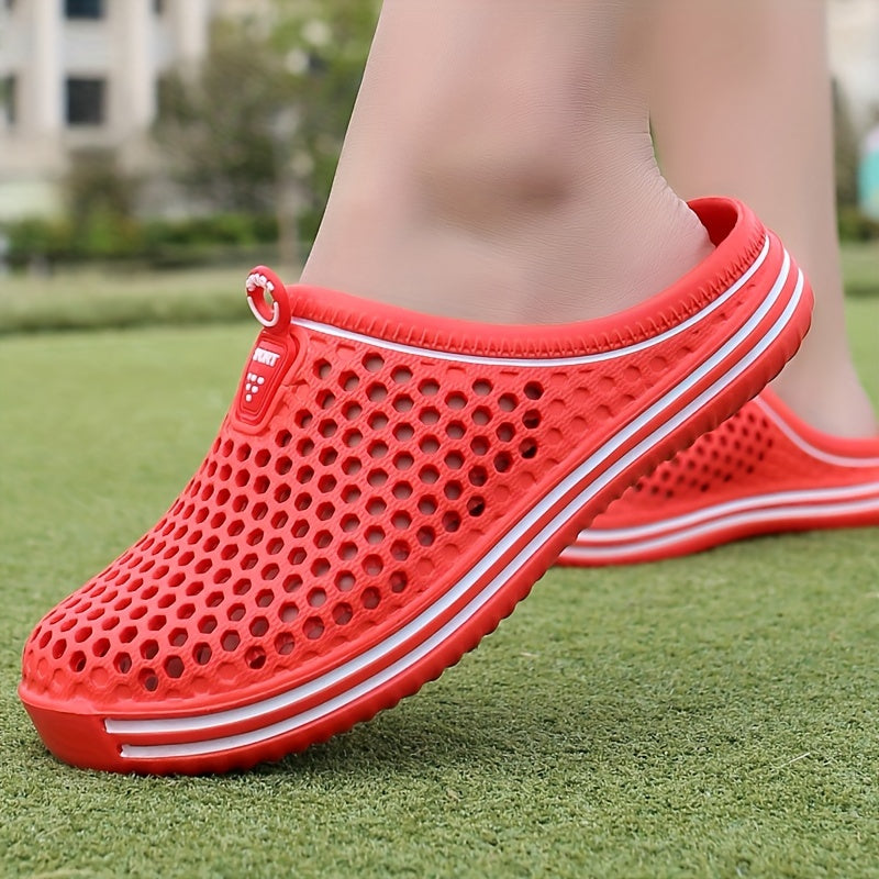 Men's trendy clogs for outdoor events, breathable water shoes with non-slip soles.