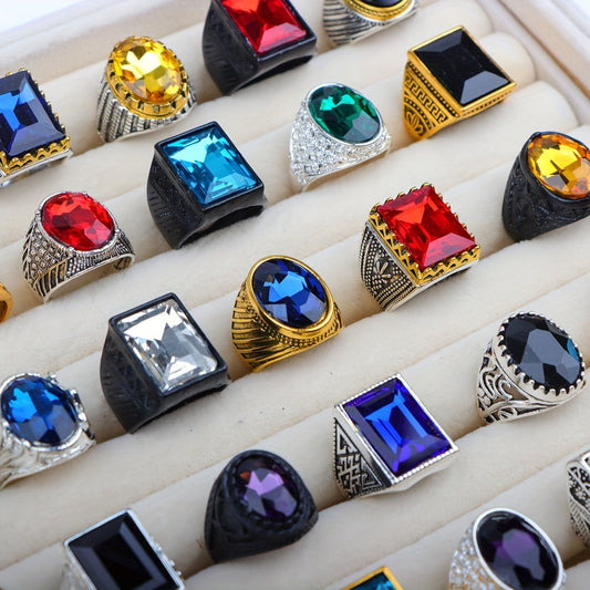 Vintage Colored Glass Rings: Available in Packs of 10 or 20 - Ideal for Women, Men, Weddings, Anniversaries, and Parties - Suitable for Any Occasion