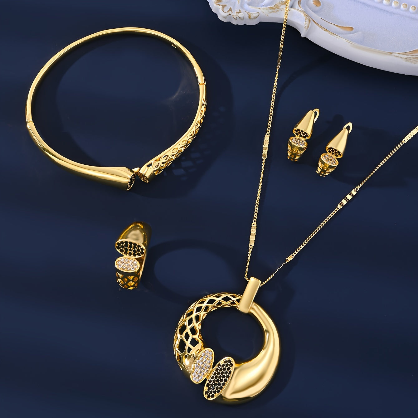 Set of 4 Pieces MEIZ 18K Gold Plated Jewelry, Elegant & Charming, Featuring Synthetic Zirconia Geometric Necklace, Bracelet, Earrings, and Ring. Made of Copper, Perfect for Women as Everyday Wear or a Gift for Valentine's Day. Versatile All-Season