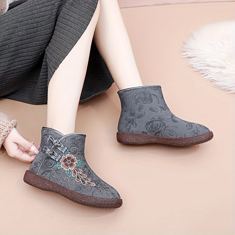 Women's Winter Warm Fleece-Lined Ankle Boots with Chinese Style, Round Toe, Buckle Closure, Floral Pattern, Fabric Upper, Faux Sole/Insole.