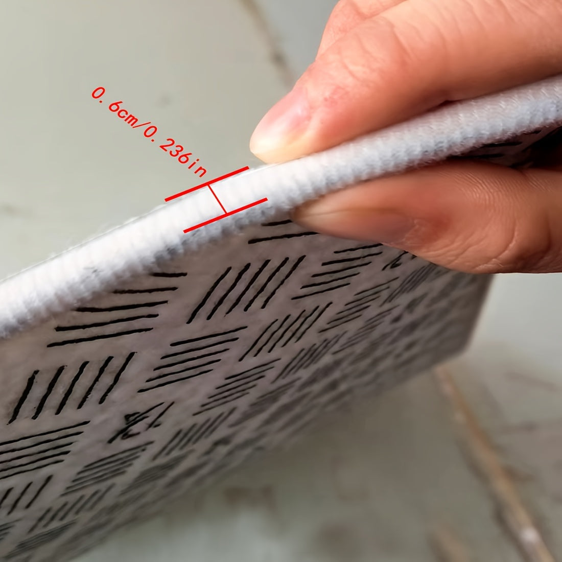 Absorbent Long Strip Kitchen Mat for Black Bottom, Anti-slip Floor Mat for Home Bathroom Toilet, Bedroom, Sofa