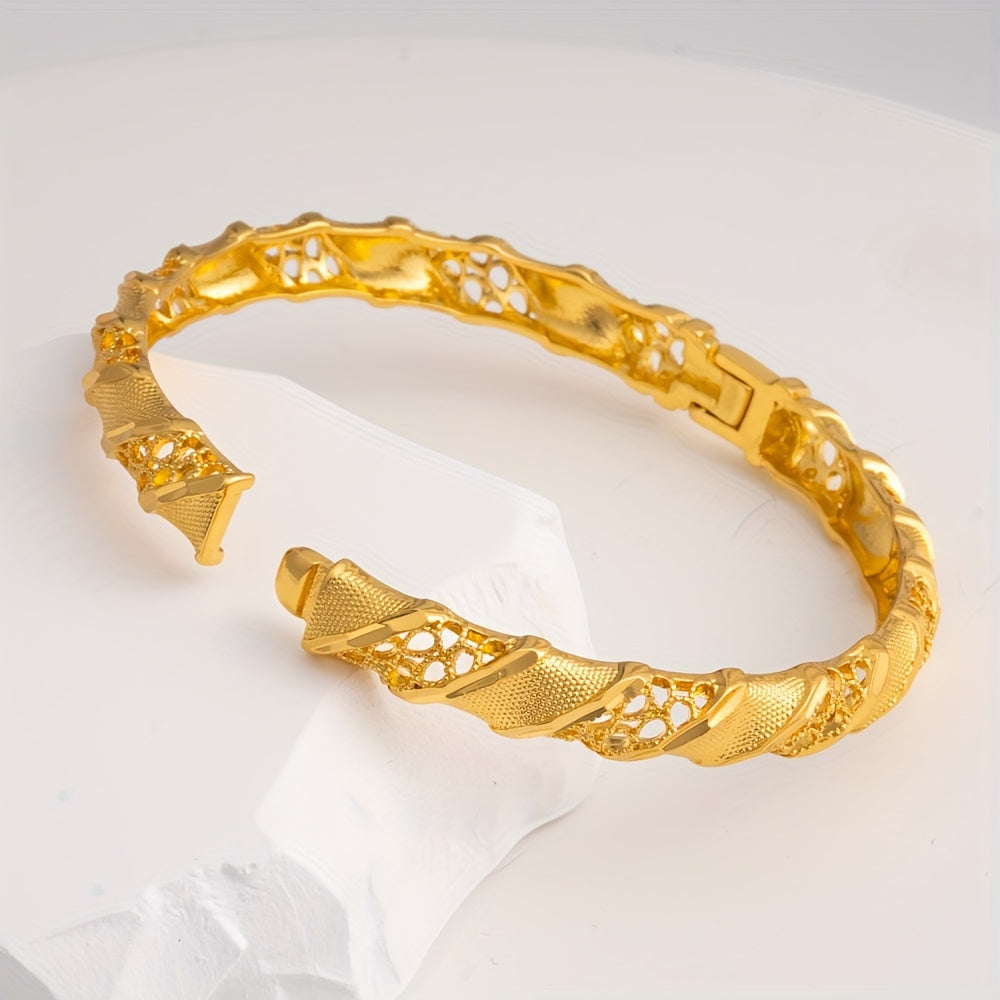 Luxurious Classic Design 24K Gold Plated Copper Cuff Bracelet - Adjustable Open Bangle for Women, Ideal for Everyday Wear & Gift-Giving, Sophisticated Bridal Accessory without Stones, Suitable for All Seasons.