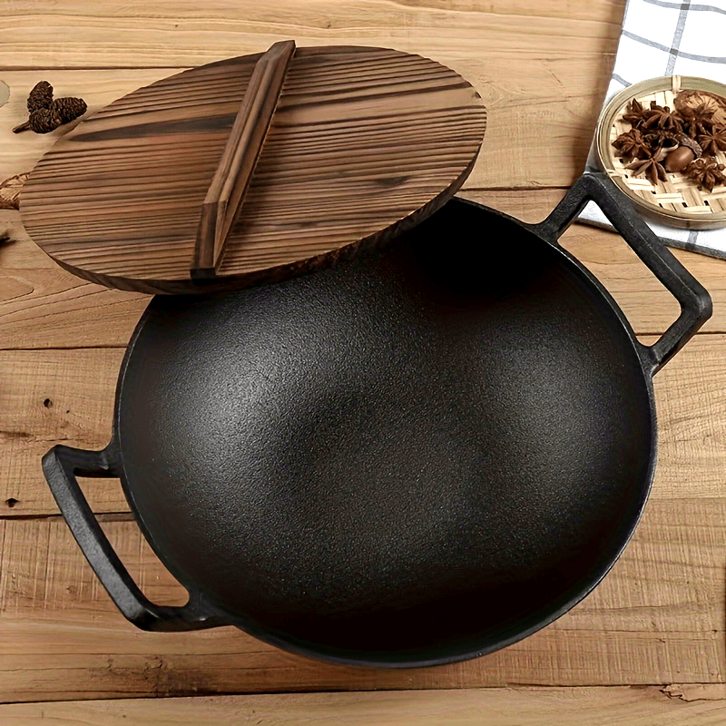 Large Cast Iron Wok with Double Handles and Wooden Lid - Thickened Uncoated Stir Fry Pan suitable for Induction, Gas, and Electric Stovetops - Classic Iron Wok paired with Pine Wood Lid