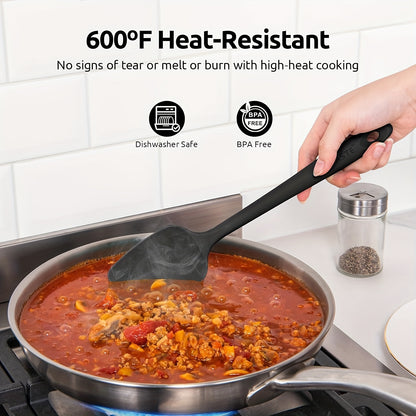 4-piece set of U-Taste heat resistant silicone spatulas for nonstick cookware, with a high temperature resistance of 600ºF and seamless, BPA-free design for safe food handling.