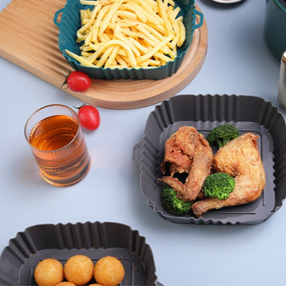 1. Set of 3 Air Fryer Silicone Baking Trays with Oil Spray Bottle
2. Air Fryer Tray for Household Use with Oil Spray Pot
3. Kitchen Cooking Oil Spray Pot and Can for Air Fryer