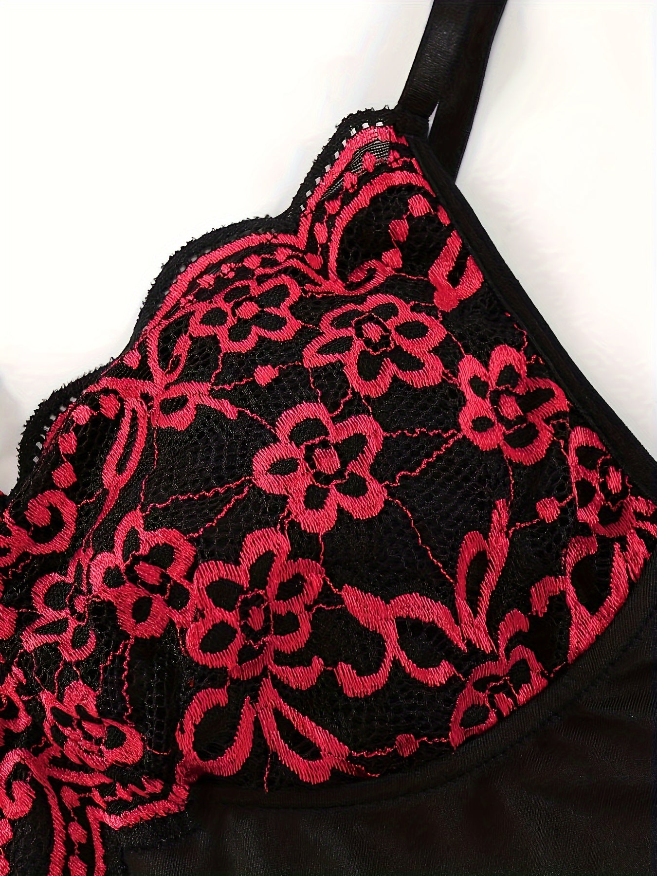 Plus Size Sexy Floral Embroidered Longline Bra