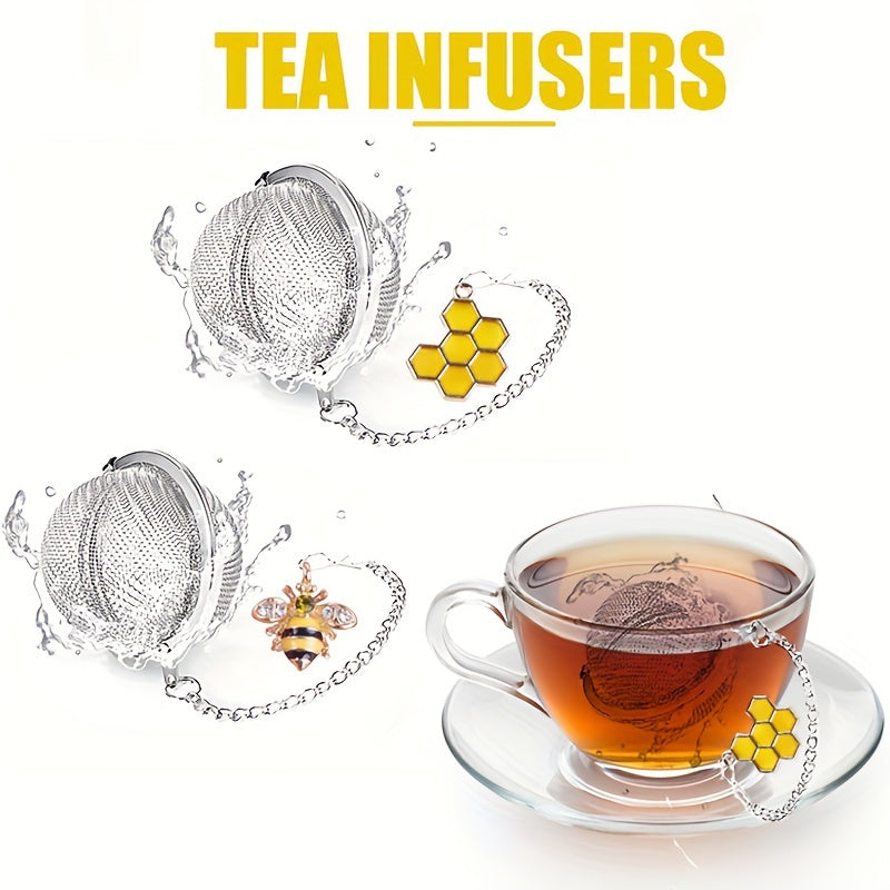 Gift your loved ones with a set of two stainless steel tea strainers adorned with charming honeybee and beehive designs. These durable infusers come with hanging chains and are perfect for brewing loose leaf tea. Ideal for Christmas, Thanksgiving