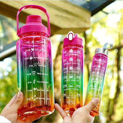 Water bottle set: 3 gradient bottles - 2000ml, leakproof, hand wash only. Ideal for hiking, camping, fitness. PVC-free. Great for holidays.