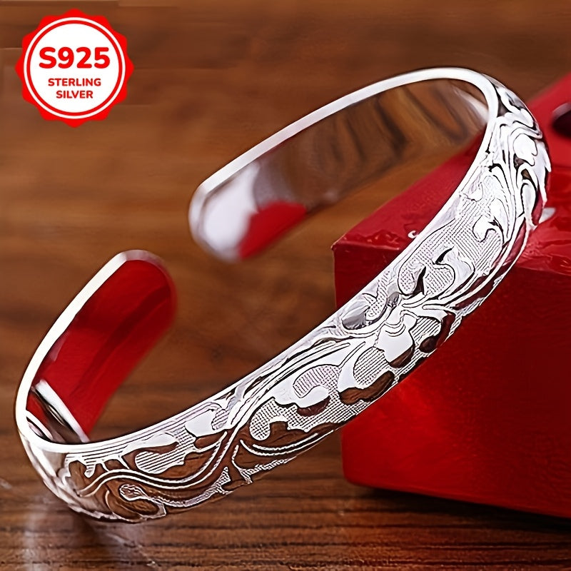 925 Sterling Silver Bangle featuring a Stylish Retro Floral Design with an Open Style