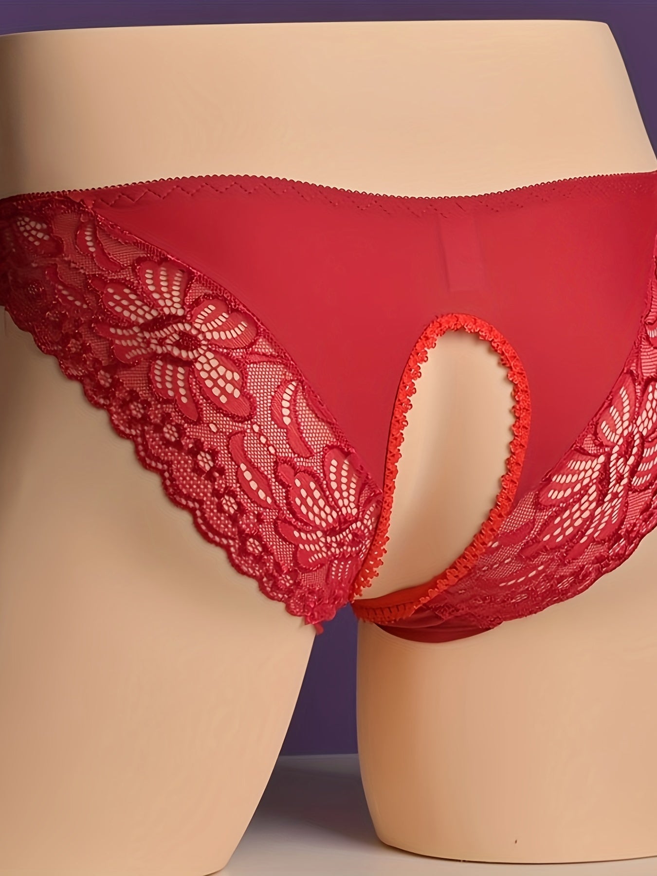 Seductive lace-out triangle underwear for women, XS-S, can be worn without removing.