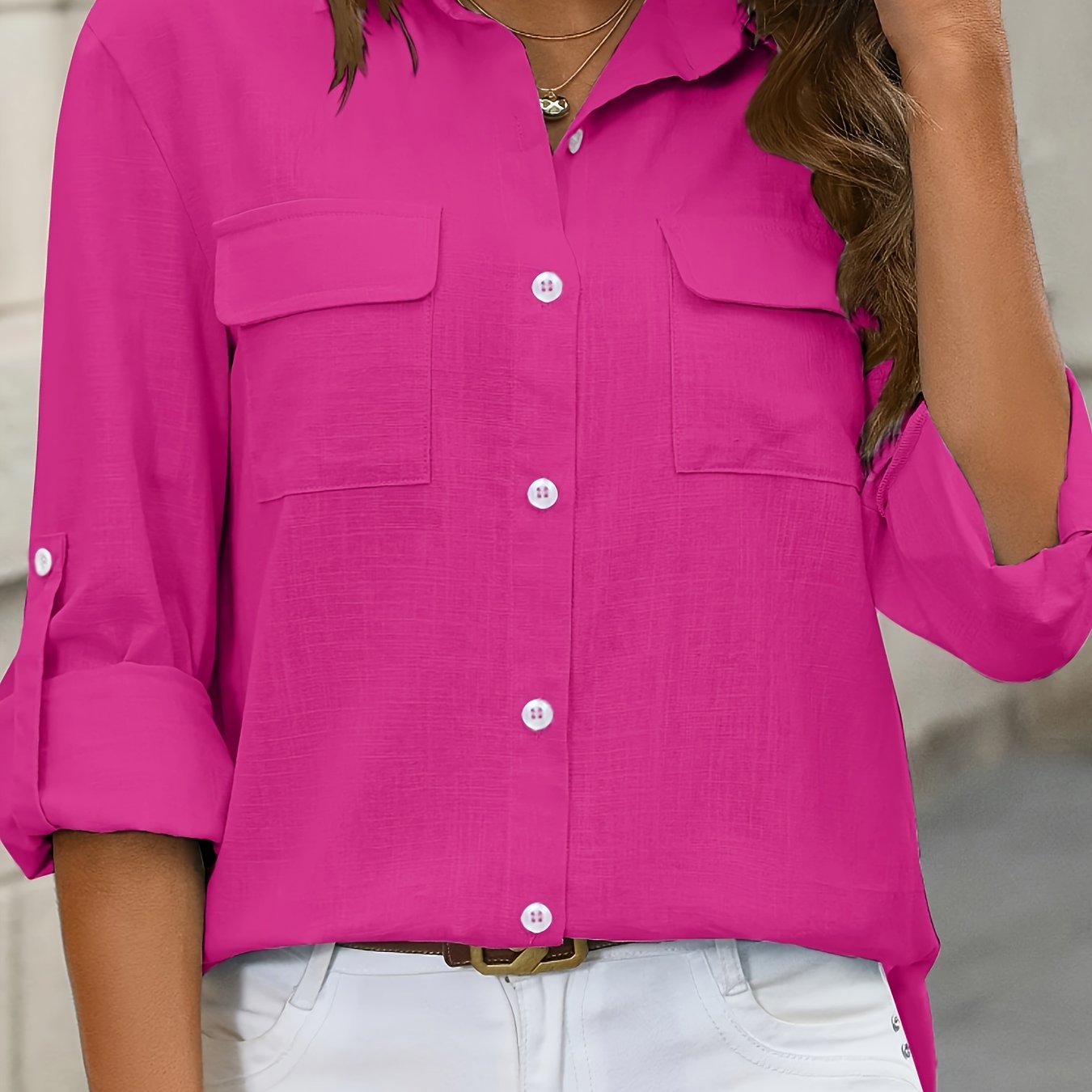 Women's long-sleeve shirt in an elegant solid color, breathable and comfortable, button-up with flap pockets, turn collar, casual preppy style, machine washable, ideal for spring and autumn.