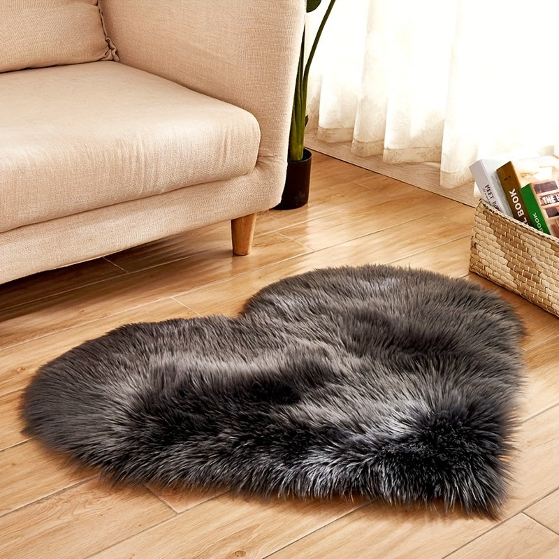 Heart Shaped Faux Fur Rug, Soft Plush Area Rug for Living Room Bedroom Sofa, Fluffy Shaggy Carpet Mat - 50*60cm/19.68*23.62in