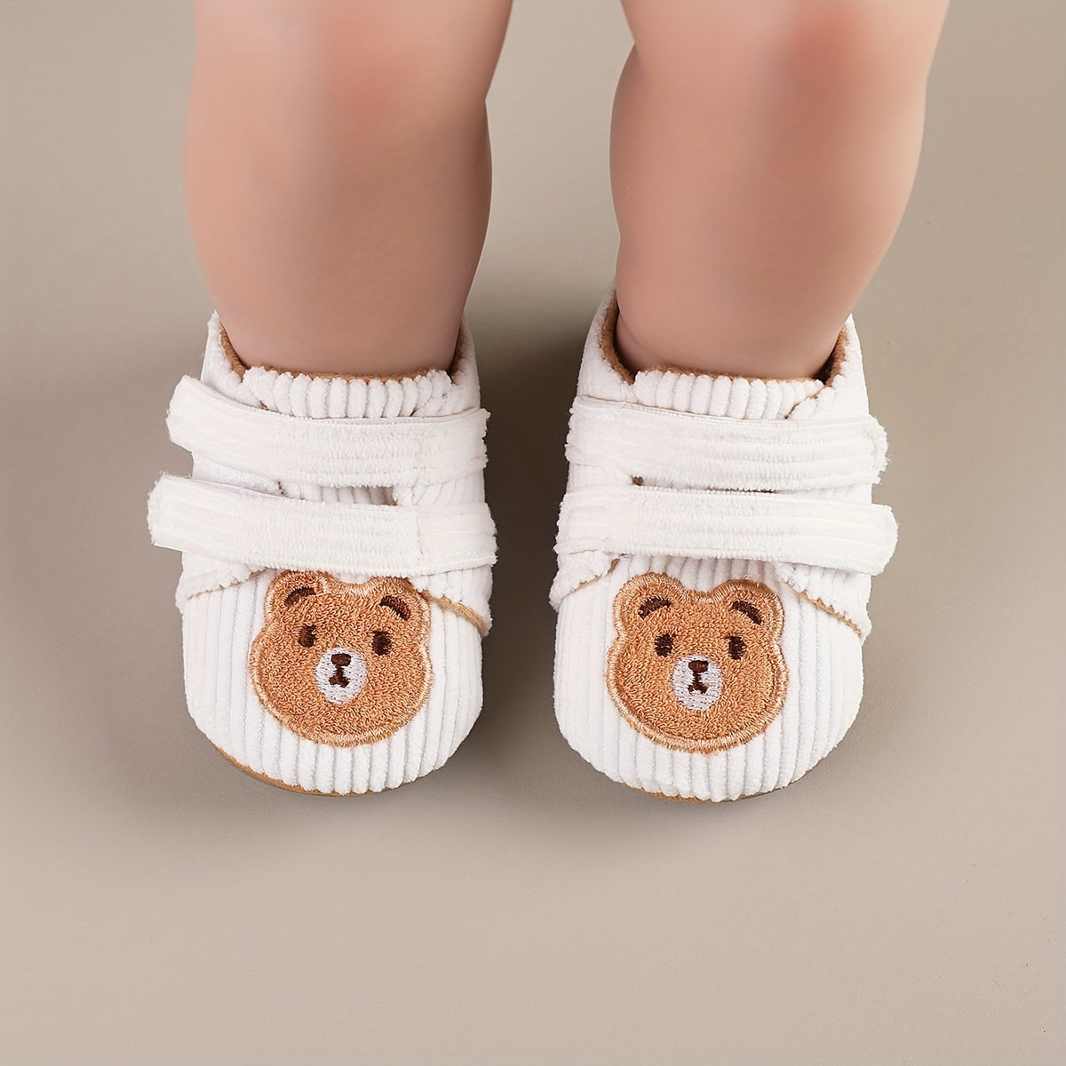 Spring and Autumn Cartoon Embroidered Bear Baby Boys Shoes, 3-9 Months, Anti-slip/Wear-resistant, Toddler & Children's Shoes, 1 Year Old.