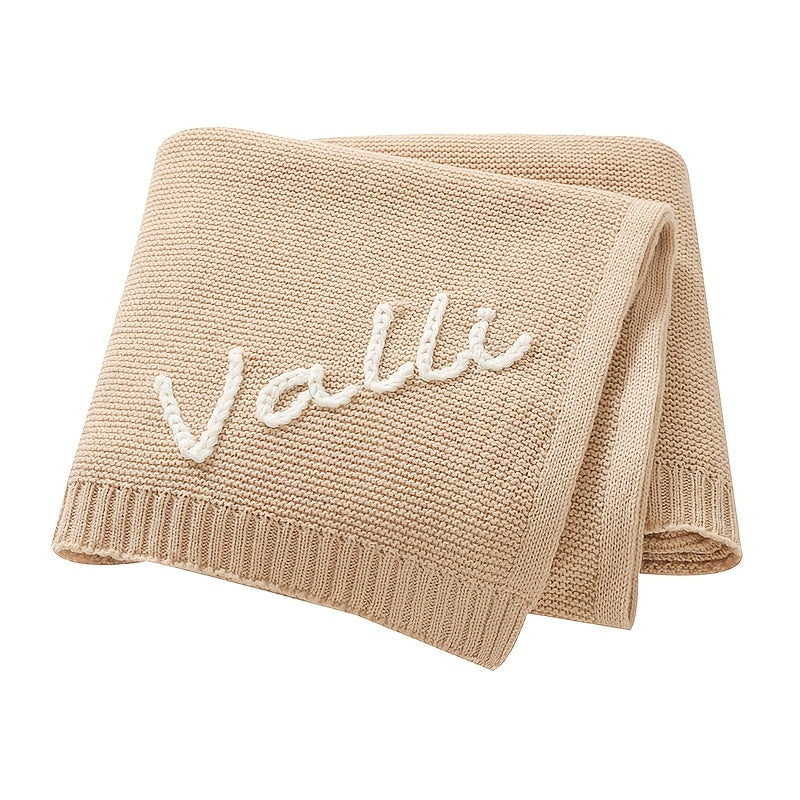 Customize your own name blanket with this soft and cozy acrylic knit blanket. Measuring 100*80cm, this blanket is perfect for all seasons. Give this unique woven blanket as a special gift for anniversaries or birthdays.