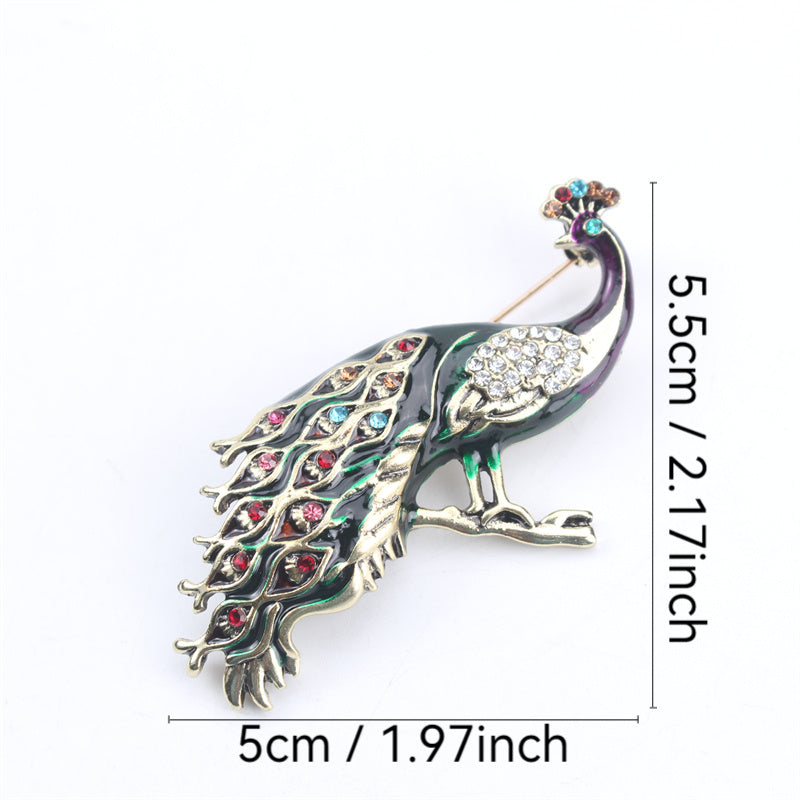 Elegant Peacock Brooch Pin with Enamel and Rhinestones, Animal Shaped Accessory, Novelty Simulation Design, Perfect for Hanfu, Cheongsam, and Special Events, Irregular and Fashionable.