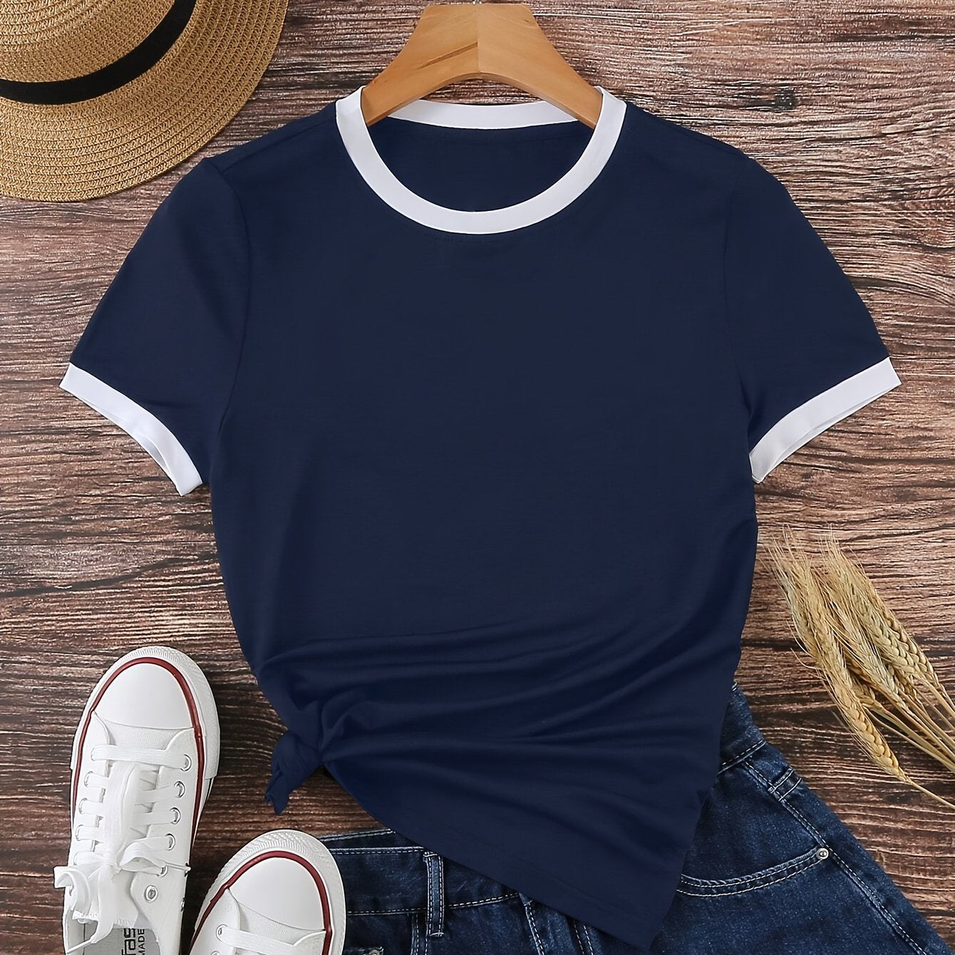 Summer women's sports t-shirt, solid color, medium stretch polyester knit fabric, casual round neck with color block detail.