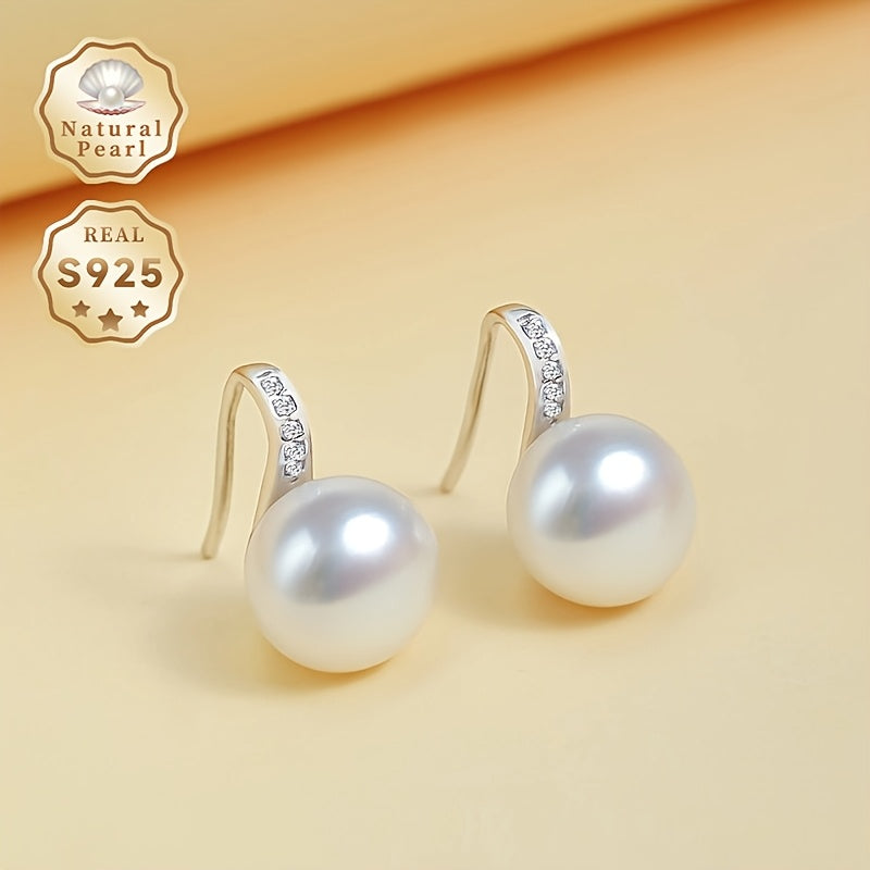 A must-have gift, the Gift Box Set includes a pair of Women's Fashion Dangle Earrings made of S925 Silver and featuring 8-9mm Full Pearl. These Strong Light Natural Freshwater Pearl Earrings showcase the beauty of Natural Pearls, with slight variations