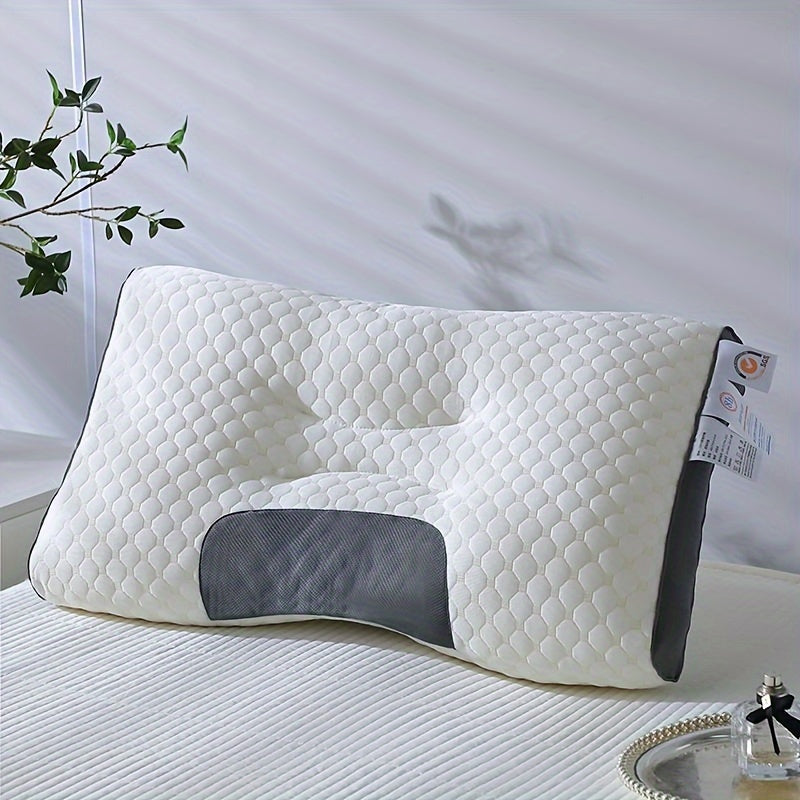 Knitted cotton pillow core, made for optimal breathability, perfect for any living room, bedroom, or home decor.