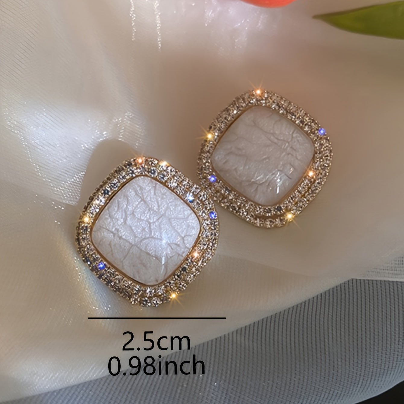 Vintage elegant style zinc alloy stud earrings for daily wear and dating