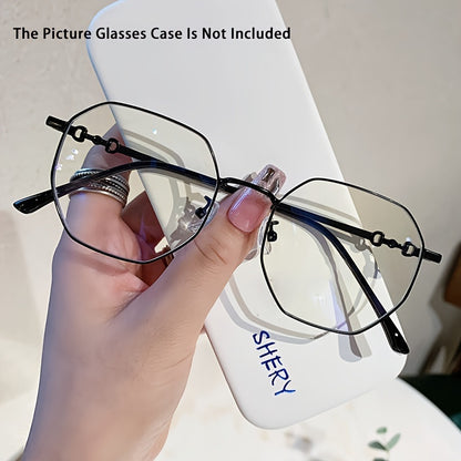 The 2023 stylish eyeglass frames can make your face appear smaller without makeup and can be customized with prescription lenses for nearsightedness. The cute and polygonal design of the