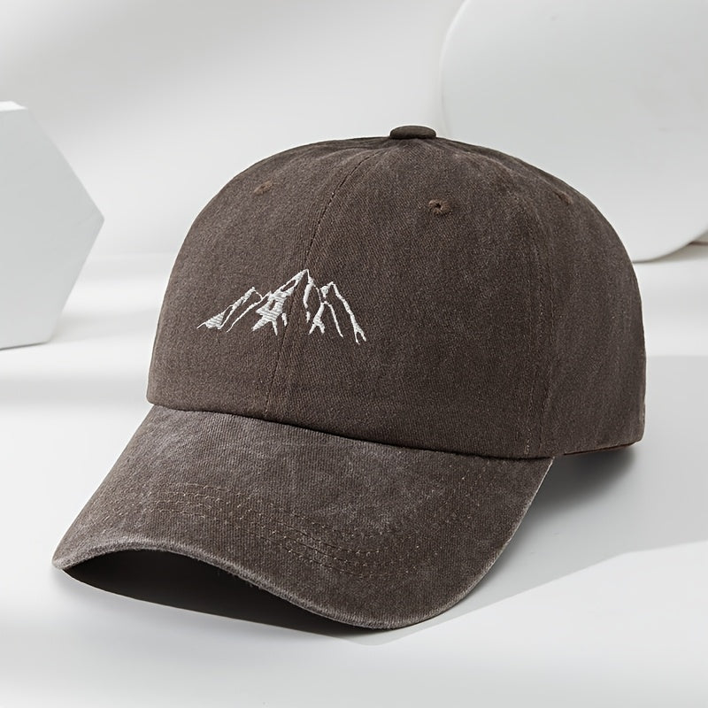 High-quality polyester baseball cap with mountain peak embroidery. Adjustable and breathable, ideal for outdoor activities.