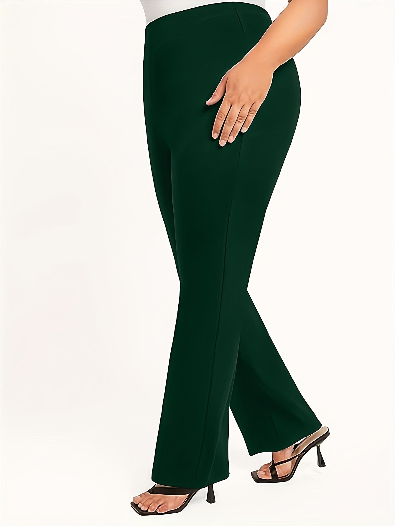 Elegant high-waist plus-size pants for spring and summer.