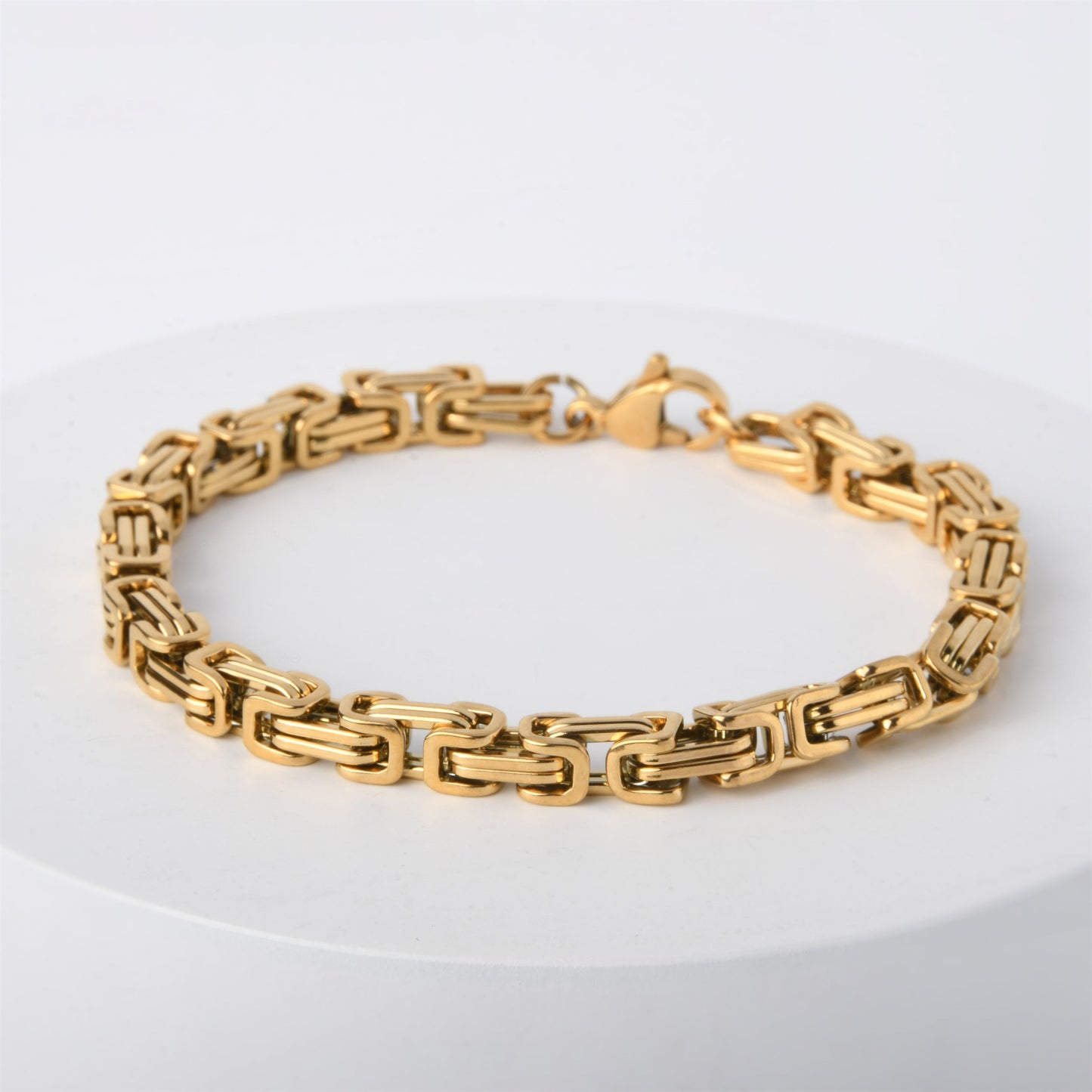 Adjustable Hand Jewelry Decor for Women & Girls - Bracelet made of 18K Gold Plated Copper Chain