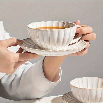 Stylish teacup and saucer set for coffee or tea, perfect for any occasion in any setting. Ideal for breakfast, tea parties, or afternoon tea, at home, in the garden, or at restaurants. Suitable for summer and winter use, also makes great gifts.