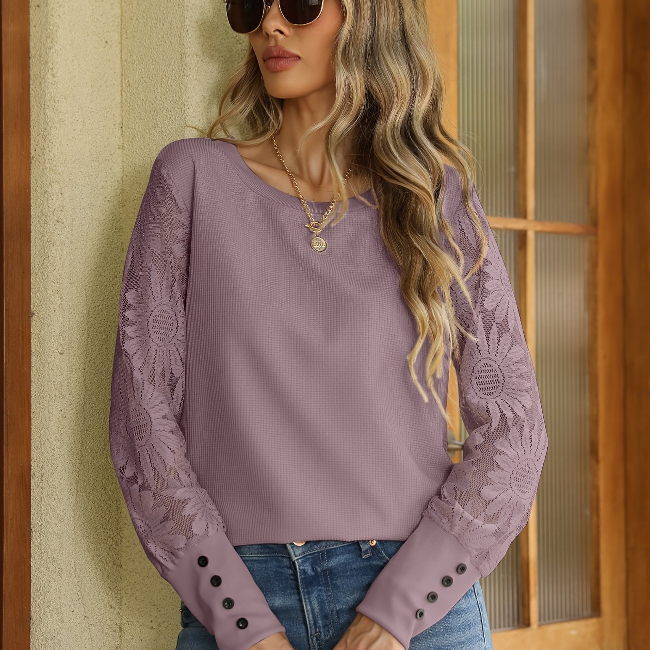 Elegant lace spliced T-shirt for women ideal for spring and fall.