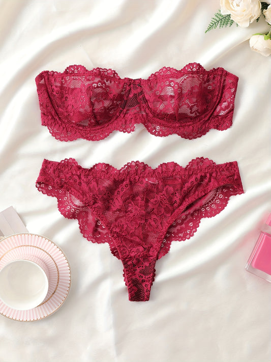 Women's sexy lace lingerie set with tube top bra and thong