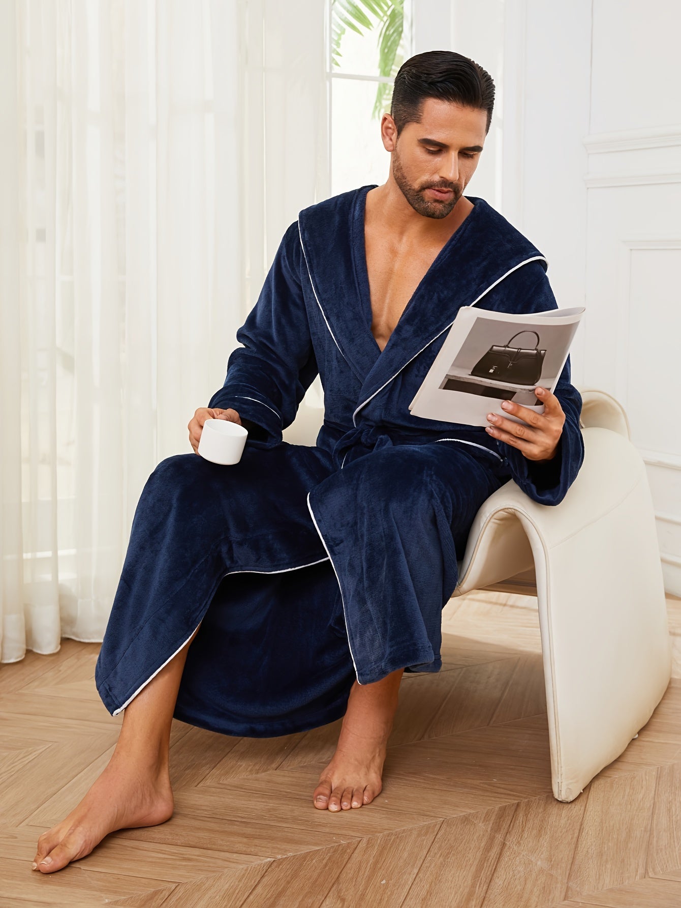 High-quality men's couple bathrobe perfect for autumn and winter with double-layer fleece design, ideal for outdoor use.