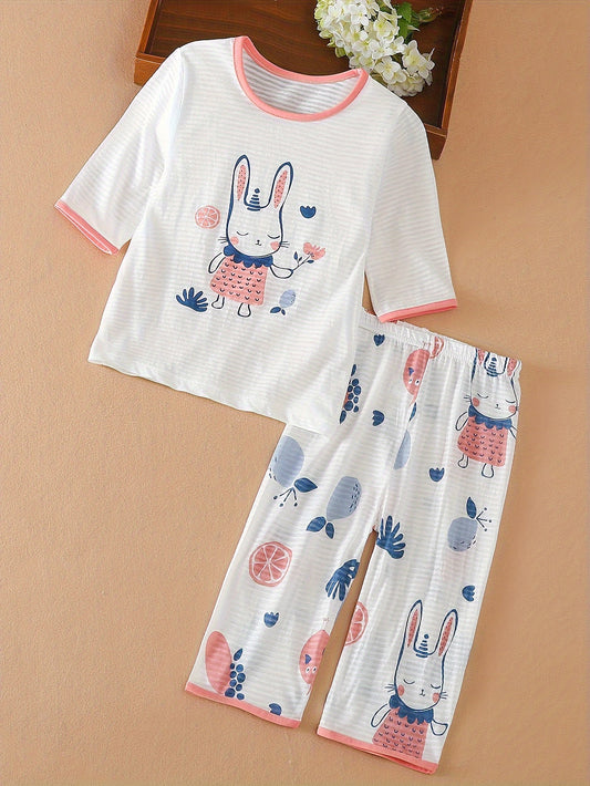 Set of 2 printed cotton pajama sets for girls, suitable for babies and older children. Cozy and cute princess-style loungewear with a slight stretch and air-conditioned fabric.