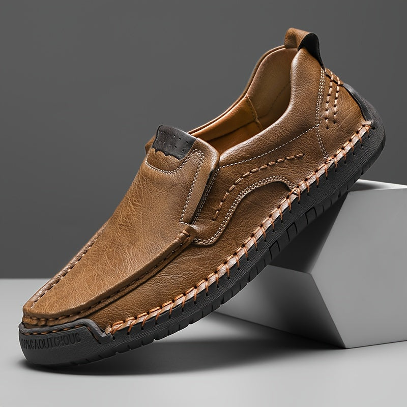 Men's breathable stitching loafers for outdoor walking and driving, suitable for spring, summer, and autumn wear.