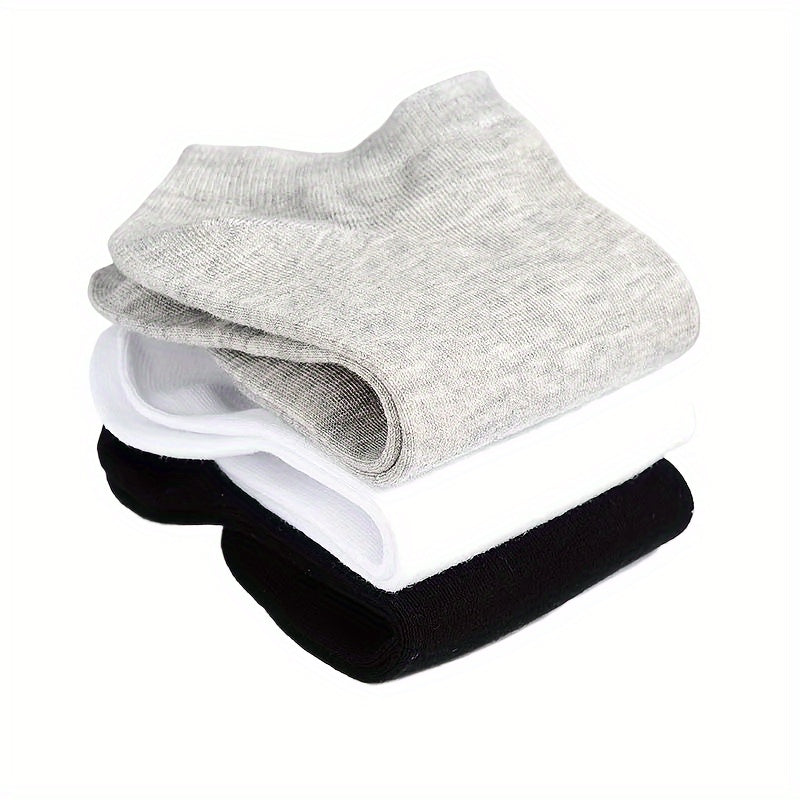 10 pairs of breathable and lightweight unisex ankle socks.