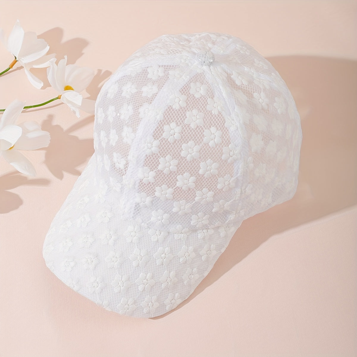 Floral lace baseball cap for St. Patrick's Day with sun protection and a fantasy theme. Made of polyester, non-stretch, with buckle closure. Hand wash or dry clean.