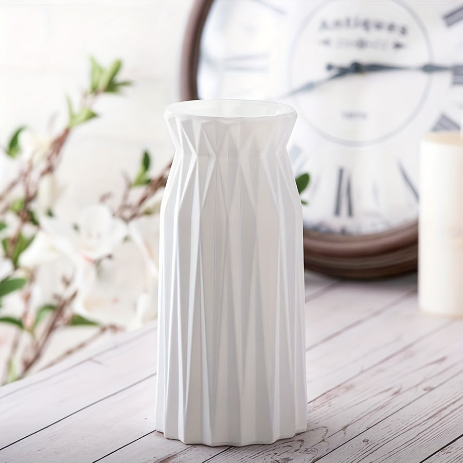 Contemporary Nordic-style plastic vase with ceramic appearance, ideal for home decor and dining. Great for artistic party accents.