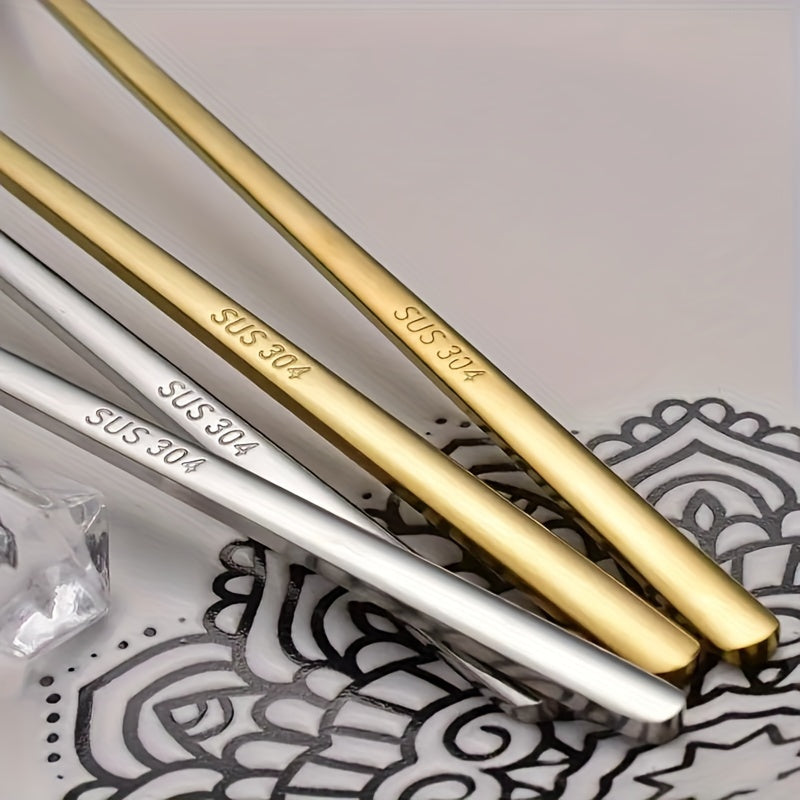 This collection of elegant long-handled Japanese cocktail stirring spoons is perfect for enhancing your drink presentation. Made from high-quality 304 stainless steel, each spoon is 22cm long and can be used for a variety of beverages such as coffee