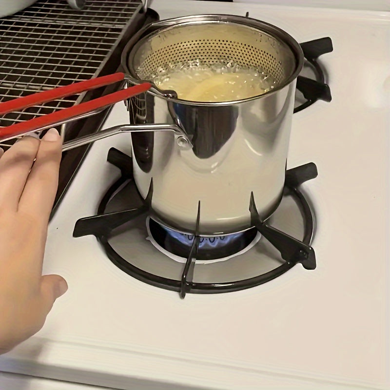 Compact and easy-to-use stainless steel deep fryer with filter rack, ideal for crispy potato chips, French fries, fish, and chicken. Essential for home cooking.