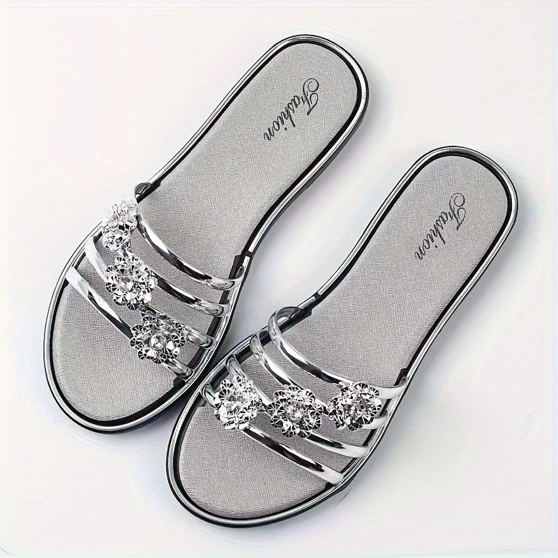 Stylish summer outdoor slippers with flower beach sandals and casual flip-flops.