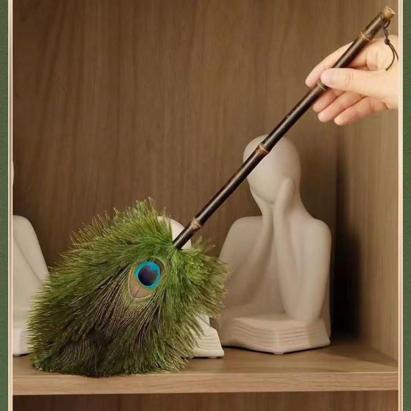 Высококачественная винтажная household feather duster с антистатическими свойствами, идеально подходящая для подметания и уборки с зашифрованным дизайном, с перьями страуса и павлина.