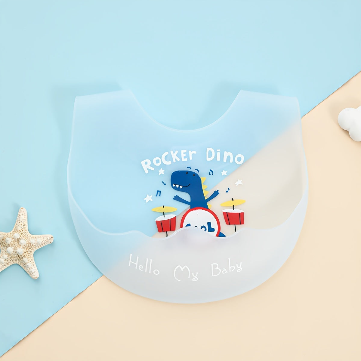 Soft silicone bib for kids is waterproof and dirt-resistant.