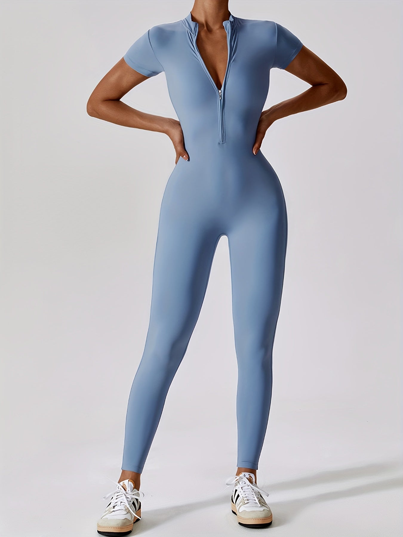 Ayollar uchun zip-front qisqa yengli jumpsuit, yoga, fitnes, raqs va sport mashg'ulotlari uchun ideal.