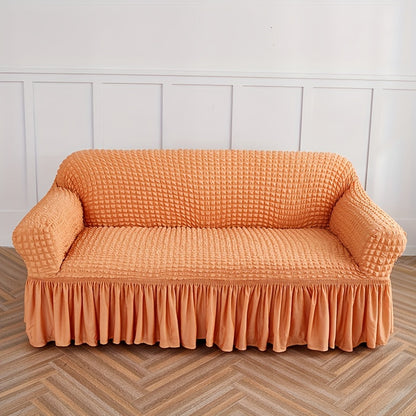 Seersucker slipcover mebelni chizishlardan, sirpanishlardan va barcha fasllardan himoya qilish uchun.