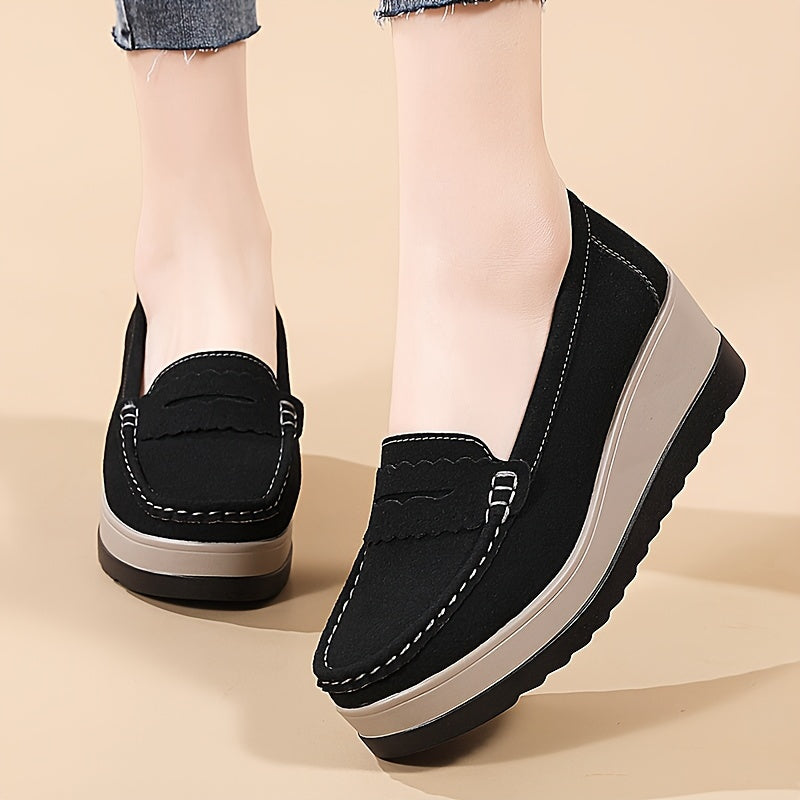 Ayollar uchun qulay slip-on platforma wedge loafers, yengil yumshoq taglikli yurish poyabzallari.