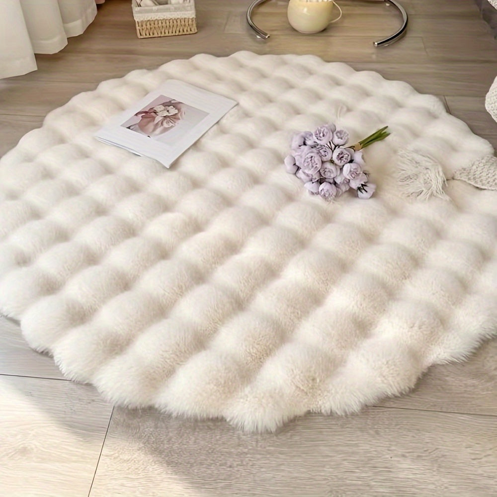 One piece of round fluffy faux rabbit fur rug pad, made of lightweight machine washable polyester with a non-slip polypropylene backing. This low pile solid color accent mat is suitable for the living room or bedroom, and perfect for home decor during