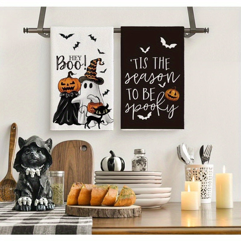 Set of 4 Kitchen Towels measuring 18 x 66.04 cm, ideal for spooky Halloween decorations in homes, kitchens, restaurants, and parties. Features a haunting design with ghosts, pumpkins, bats, and a cat in a classic black and white pattern.