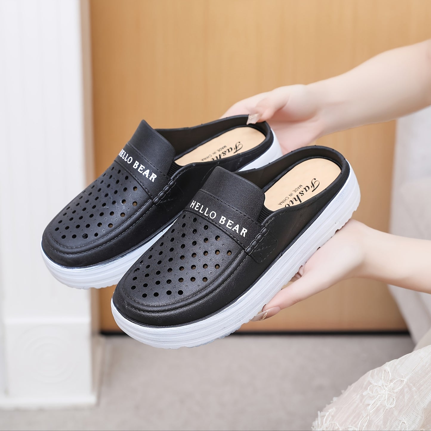 Valentine's Day gift: Summer thick-soled shoes for women with half-enclosed head, symbolizing love and companionship.